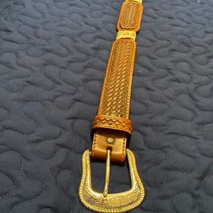 Belt size 42